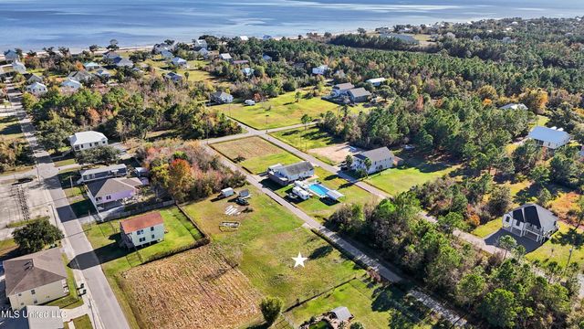310 Perron Street, Waveland, MS 39576