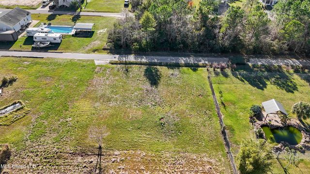 310 Perron Street, Waveland, MS 39576