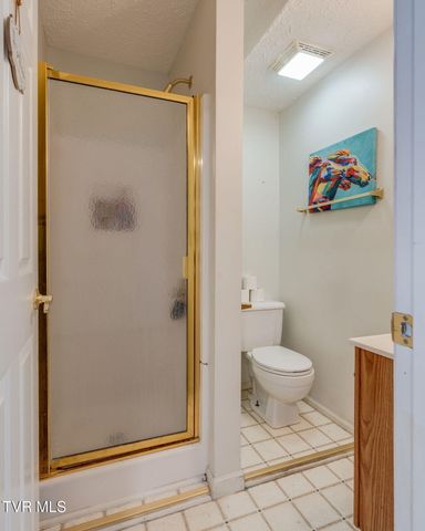 1801 Hermitage Drive, Kingsport, TN 37664
