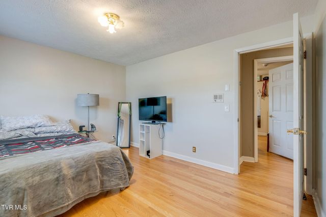 1801 Hermitage Drive, Kingsport, TN 37664