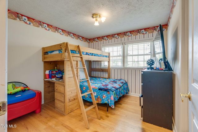 1801 Hermitage Drive, Kingsport, TN 37664