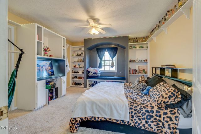 1801 Hermitage Drive, Kingsport, TN 37664