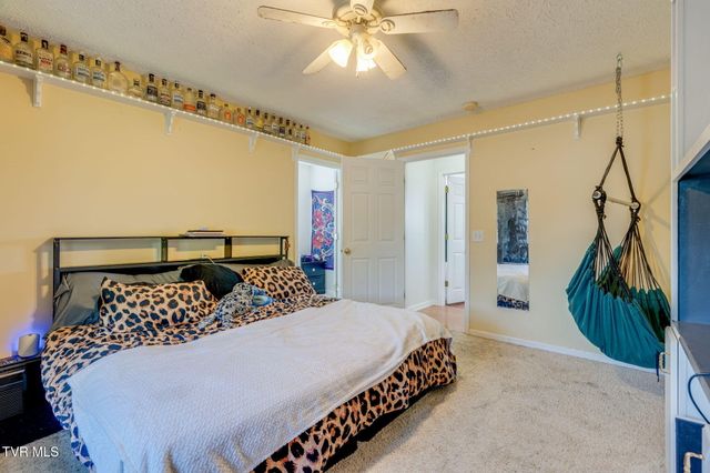 1801 Hermitage Drive, Kingsport, TN 37664