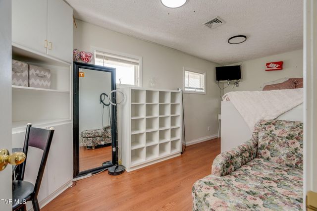 1801 Hermitage Drive, Kingsport, TN 37664