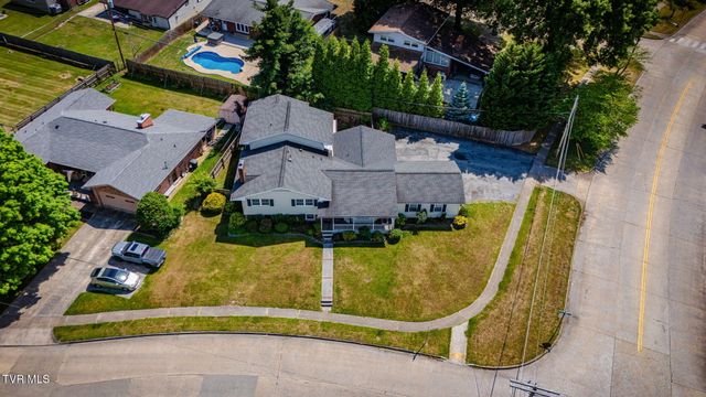 1801 Hermitage Drive, Kingsport, TN 37664