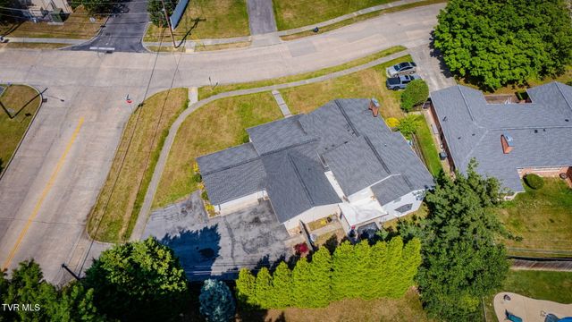 1801 Hermitage Drive, Kingsport, TN 37664