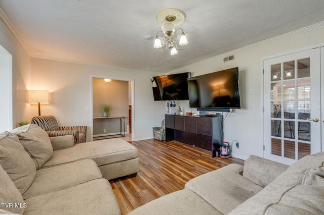 1801 Hermitage Drive, Kingsport, TN 37664
