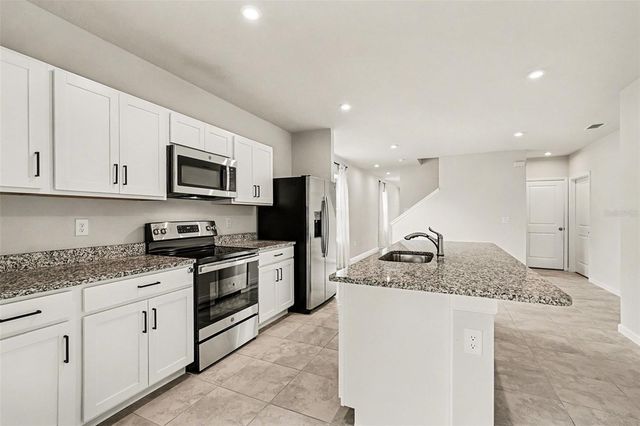 12094 GRIZZLY LANE, New Port Richey, FL 34654