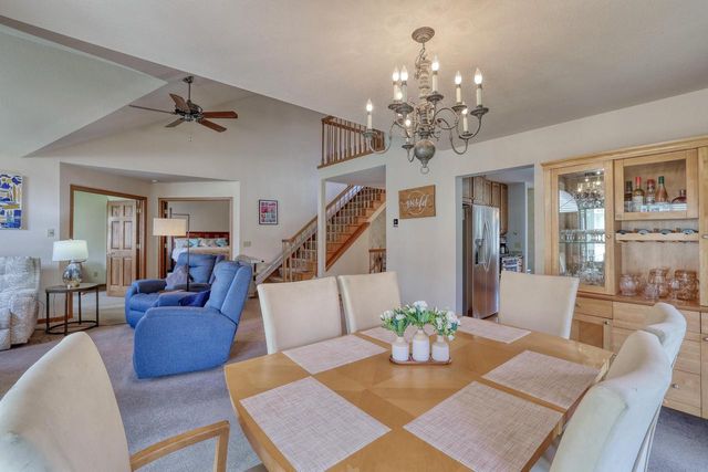 940 Spyglass HILL, Waterford, WI 53185