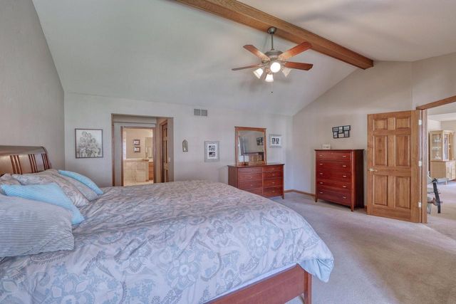 940 Spyglass HILL, Waterford, WI 53185