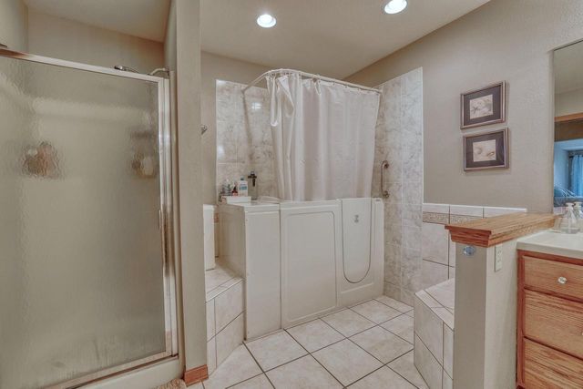 940 Spyglass HILL, Waterford, WI 53185