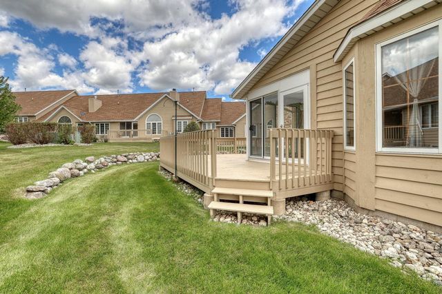 940 Spyglass HILL, Waterford, WI 53185