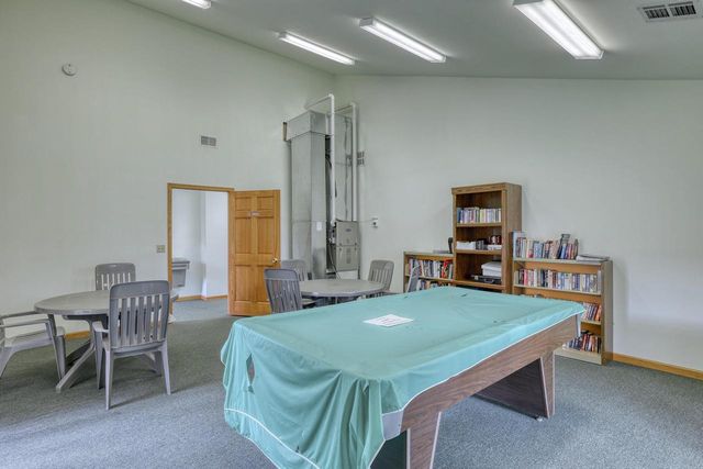940 Spyglass HILL, Waterford, WI 53185