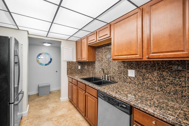 950 Ponce De Leon Road 209, Boca Raton, FL 33432