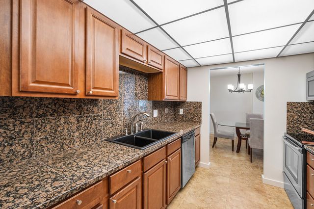 950 Ponce De Leon Road 209, Boca Raton, FL 33432