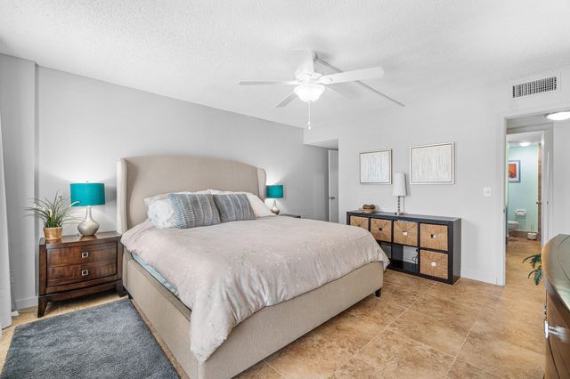 950 Ponce De Leon Road 209, Boca Raton, FL 33432