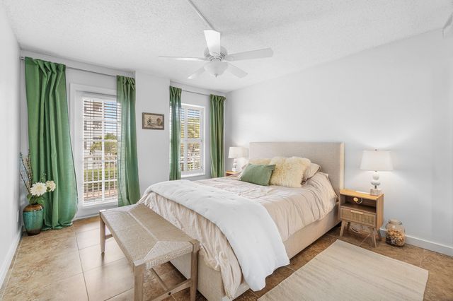 950 Ponce De Leon Road 209, Boca Raton, FL 33432