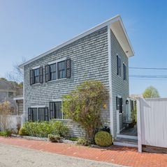 64 Franklin Street D, Provincetown, MA 02657