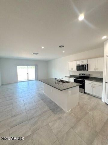 1568 W HESS Avenue, Coolidge, AZ 85128