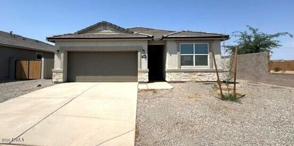 1568 W HESS Avenue, Coolidge, AZ 85128