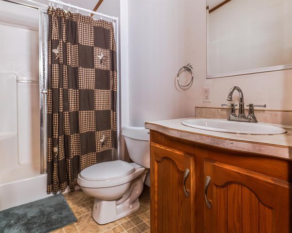 64500 Setzke Rd, Ashland, WI 54806