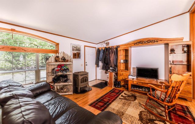 64500 Setzke Rd, Ashland, WI 54806