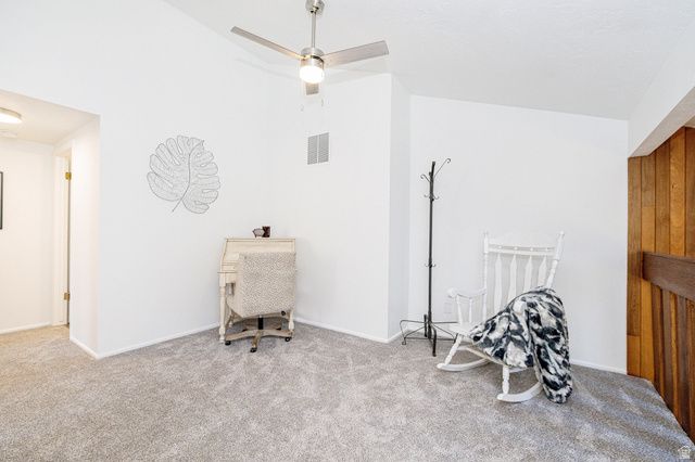 38 N WHITE BARN DR, Pleasant View, UT 84414