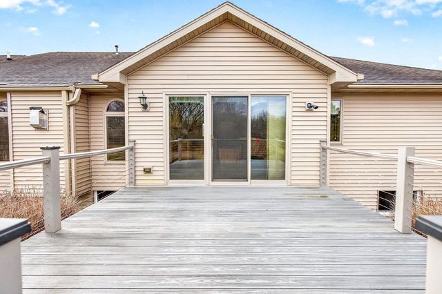1321 SHOOTING STAR DRIVE, Neenah, WI 54956