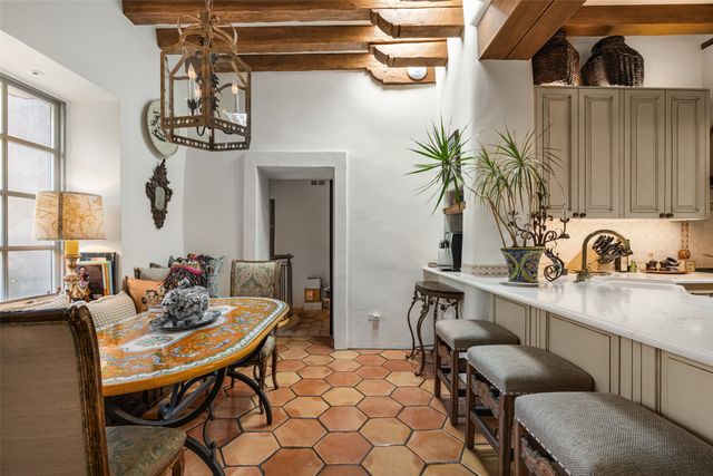 1379 Canyon Road, Santa Fe, NM 87501