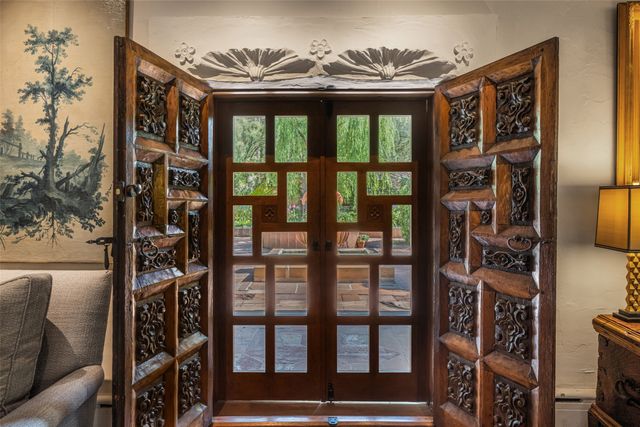 1379 Canyon Road, Santa Fe, NM 87501