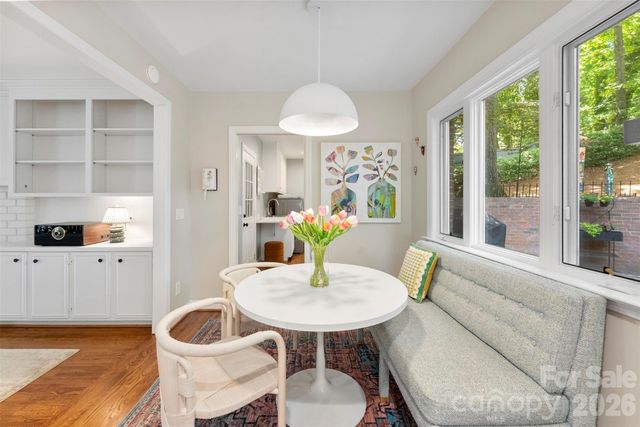 6613 Rocky Falls Road, Charlotte, NC 28211
