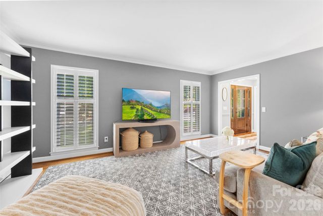 6613 Rocky Falls Road, Charlotte, NC 28211