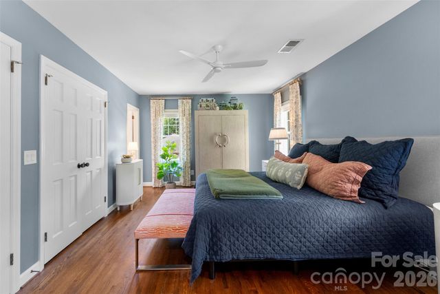 6613 Rocky Falls Road, Charlotte, NC 28211