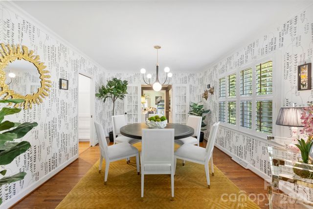6613 Rocky Falls Road, Charlotte, NC 28211