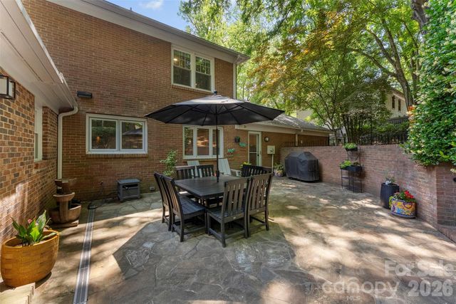 6613 Rocky Falls Road, Charlotte, NC 28211