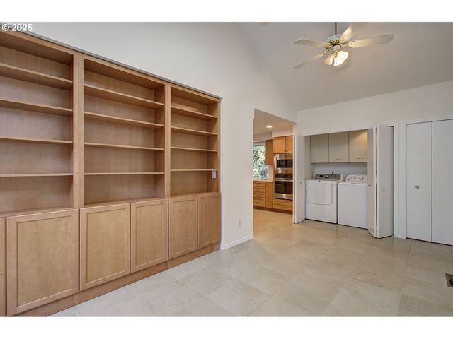 15318 Se 28TH Way, Vancouver, WA 98683