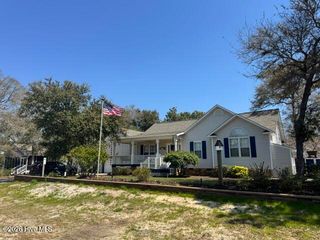 144 NW 11th Street, Oak Island, NC 28465