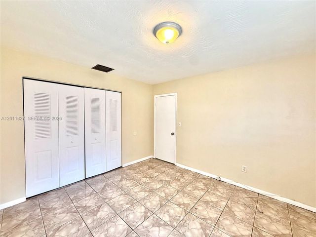 1970 NW 104th St 1970, Miami, FL 33147