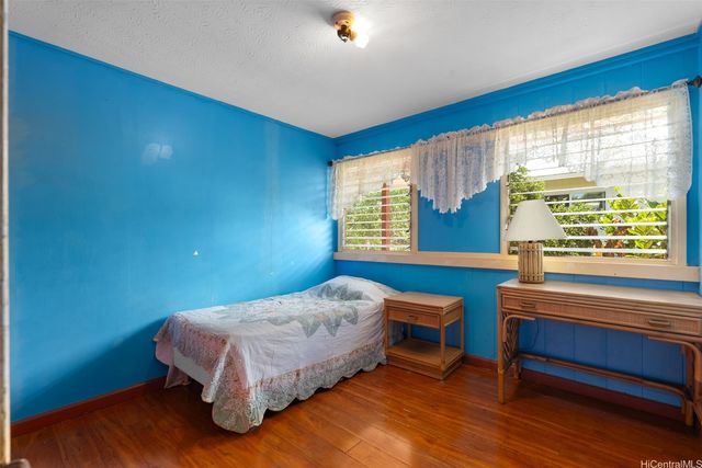 94-1334 Henokea Street, Waipahu, HI 96797