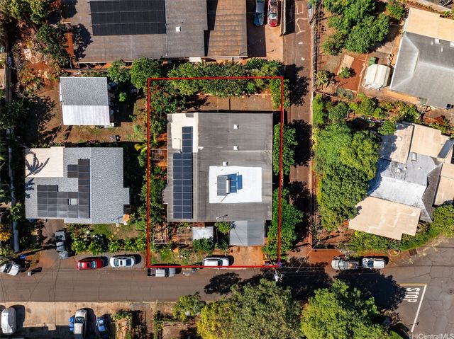 94-1334 Henokea Street, Waipahu, HI 96797