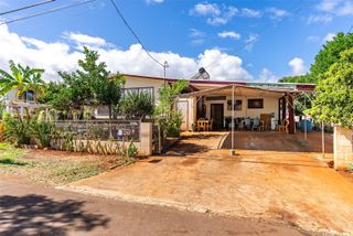 94-1334 Henokea Street, Waipahu, HI 96797