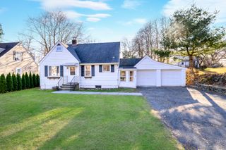 34 Alpine Street, Stamford, CT 06905