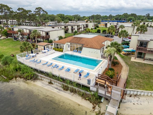 308 Miracle Strip Parkway, 16A, Fort Walton Beach, FL 32548