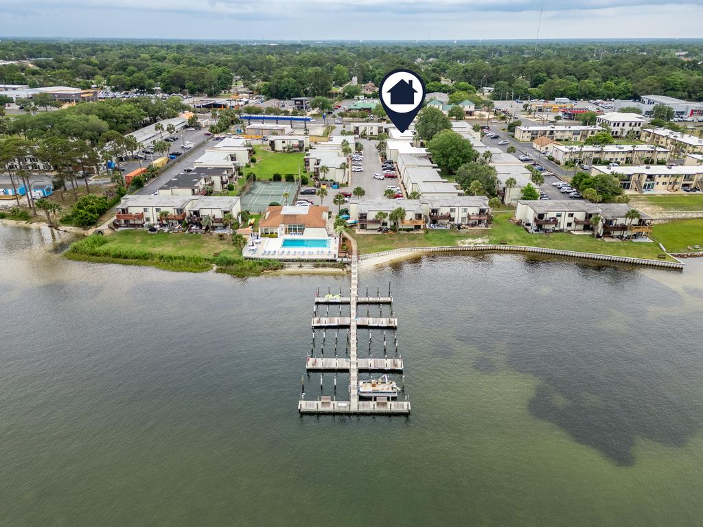 308 Miracle Strip Parkway, 16A, Fort Walton Beach, FL 32548