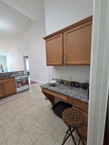 2242 NW 51ST AVENUE, Gainesville, FL 32605