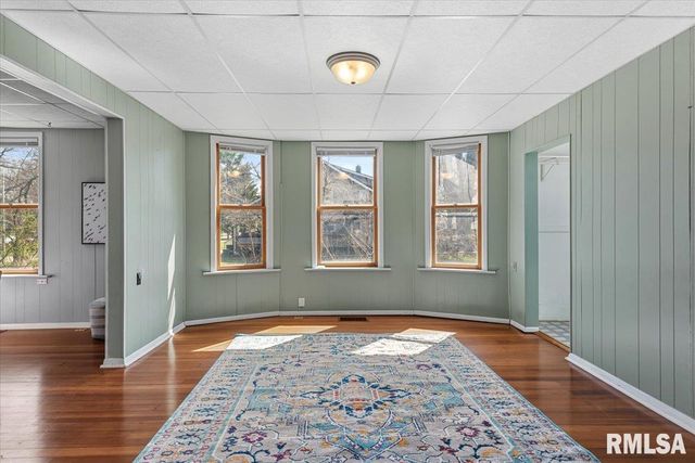 2817 S PARK Avenue, Springfield, IL 62704