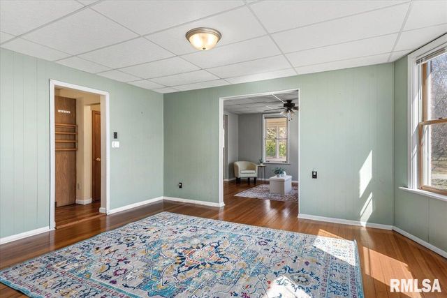 2817 S PARK Avenue, Springfield, IL 62704