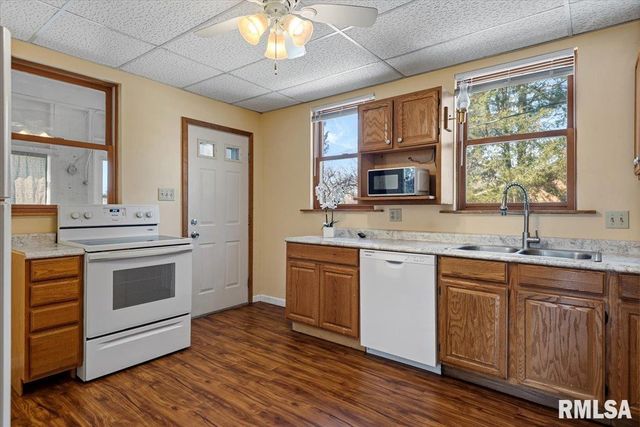 2817 S PARK Avenue, Springfield, IL 62704