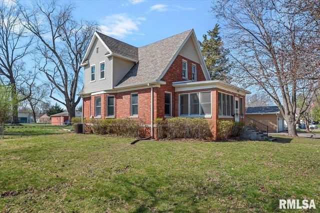 2817 S PARK Avenue, Springfield, IL 62704