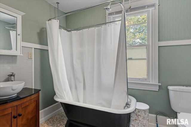 2817 S PARK Avenue, Springfield, IL 62704